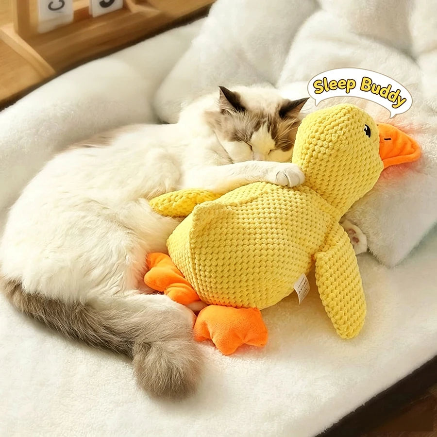 Cute plush cat and dog squeaking toys durable duck-shaped, for teething interactive entertainment sleep companion and relaxation